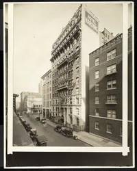 Hôtel Harding à la 55e Rue et Broadway, New York, 1921