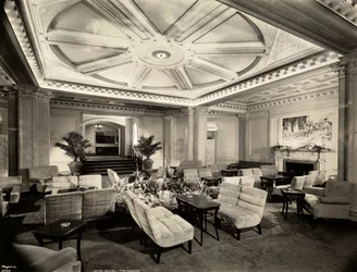 Le salon, vue sud-ouest à l