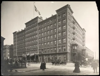 Hôtel Windsor à la 5e Avenue de la 46e à la 47e rue, New York, 1898