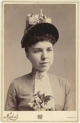Portrait de femme, années 1880-1890 (photo)