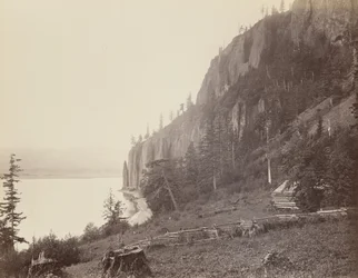 Cap Horn, fleuve Columbia, 1867 (photo)