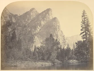 Pompompasus - Trois frères. 4480 ft. Yosemite