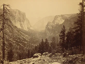 La vallée de Yosemite depuis Inspiration Point, sentier de Mariposa / Vue générale de la vallée depuis Inspiration Point