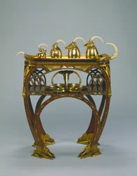 Plateau avec pot à crème, sucrier couvert, théière, pot à eau chaude et plateau, exécuté par Adrien-Aurélien Hebrard