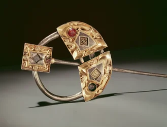 Broche annulaire, Trésor d
