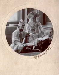 Grand-duc Alexandre Mikhaïlovitch et grande-duchesse Xenia Alexandrovna de Russie, 1903