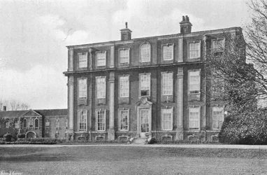 Façade est