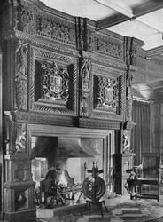 La Cheminée du Salon