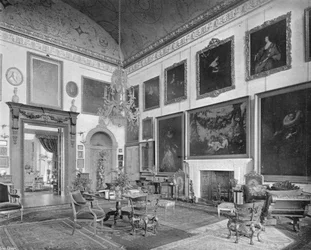 Le Salon