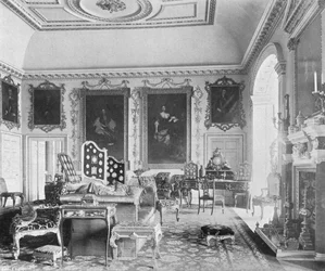 Le Deuxième Salon