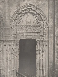 Cathédrale de Chartres, côté occidental, porte latérale droite, XIIe siècle
