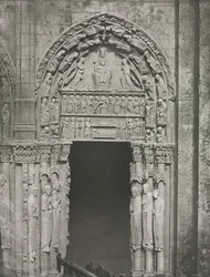 Cathédrale de Chartres : Porte droite du portail royal avec Notre-Dame de Chartres, 1857