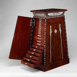 Cabinet à pièces de monnaie, vers 1815