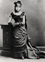 Berthe Morisot (1841-95) (photo en noir et blanc)