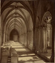 Couloir voûté, Batalha