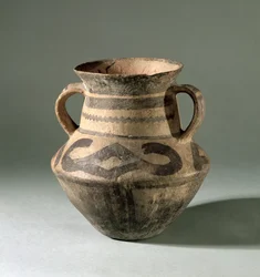 Jarre, de la province de Gansu, c.1300-700 av. J.-C. (argile)