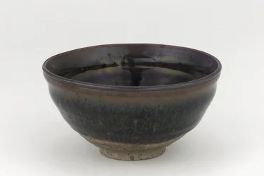 Bol à thé dans le style de la céramique Jian, Nanping, province de Fujian, dynastie Song du Sud ou Yuan, 13ème-14ème siècle