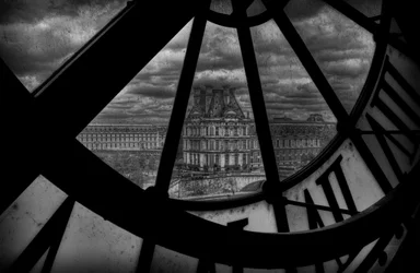 Le Louvre vu depuis la Grande Horloge