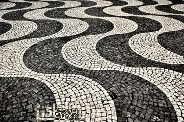 Mosaïque en pavés ondulés