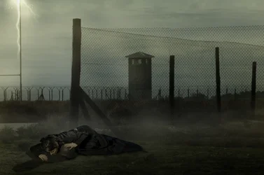 Éclair sur la prison de Bleak