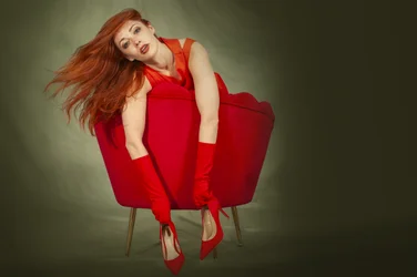 Portrait glamour en rouge