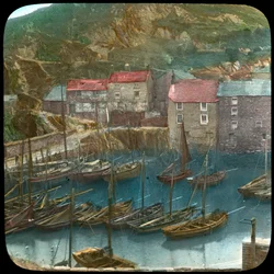 Bateaux de pêche dans le port, Polperro, Cornouailles, fin 19e ou début 20e siècle