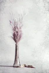 Nature morte éthérée à la lavande