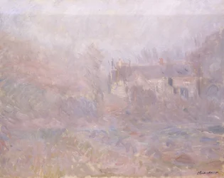 Maisons à Falaise dans le brouillard