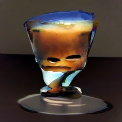 Visage de verre fondu