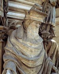 Zacharie. La base du Puits de Moïse (sculpture)