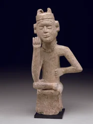 Figure masculine assise (ntadi)