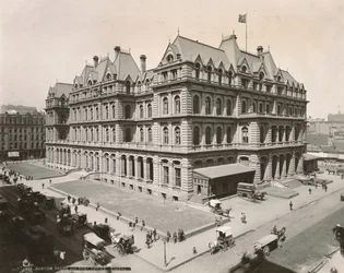 Vue du bureau de poste et de la douane à Clark Street et Jackson Blvd., Chicago, 1889