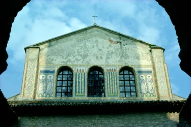 Vue des mosaïques extérieures