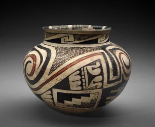 Jar (olla) avec des motifs géométriques