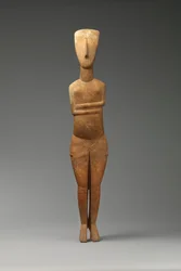 Figure féminine, 2600-2400 av. J.-C. (marbre)