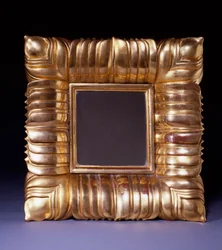 Miroir en bois doré, conçu par Dagobert Peche, vers 1925