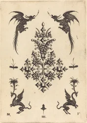 Broche avec pierres de table, dragons ailés en haut et griffons en bas