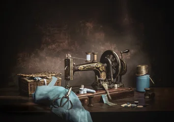 Nature morte avec des articles de couture anciens