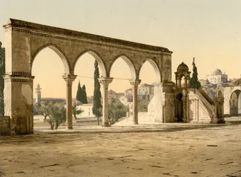 Chaire du Cadi Borhan-ed-din, Jérusalem, Terre Sainte, vers 1890-1900 (tirage photochrome)