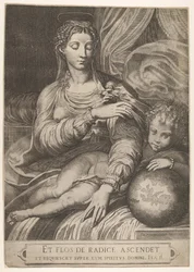 Madone de la Rose, elle tend la main vers une rose tenue par l