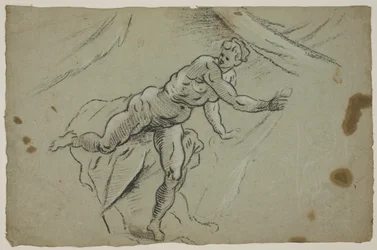 Femme nue avec un morceau de tissu dans les mains quittant précipitamment une tente