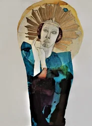 Regal Woman Golden Halo