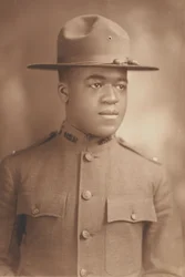 Portrait photographique du Lt. Charles J. Blackwood
