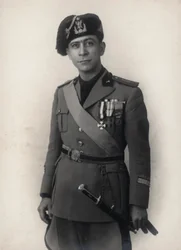 Album "MVSN- Chemises noires": Major Senior de la Milice Médicale