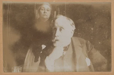 [Autoportrait avec Zoé Closier]