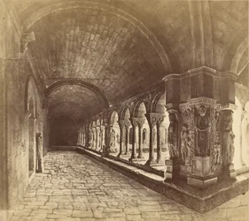 Arles. Cloître de Saint-Trophime