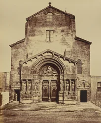 Arles. Saint-Trophime