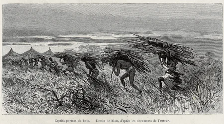 Captifs portant du bois dans la brousse (illustration de Du Niger au golfe de Guinée par le capitaine Louis Gustave Binger, 1887-1889, dans Le tour du monde)