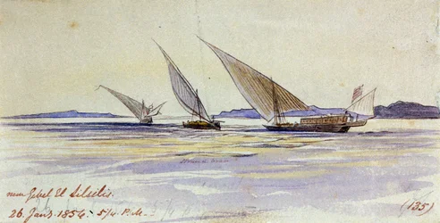 Trois navires de transport égyptiens traditionnels, naviguant sur le Nil, près de Gebel el-Silsila ou Gebel Silsileh (Égypte)
