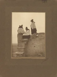 [Hopi, observant les danseurs]